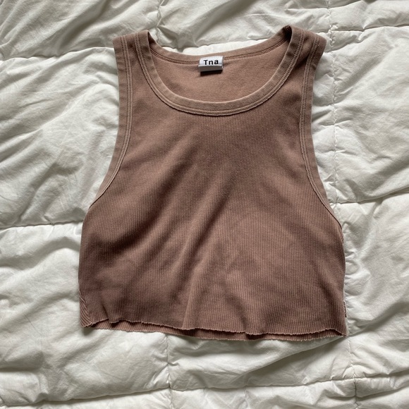 TNA Mauve Cropped Ribbed Tank - Picture 2 of 3